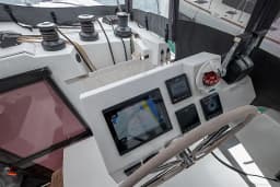 Astréa 42 in Lefkada / D-Marin Marina Lefkas thumbnail 15