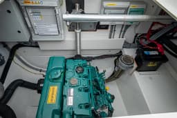 Astréa 42 in Lefkada / D-Marin Marina Lefkas thumbnail 29
