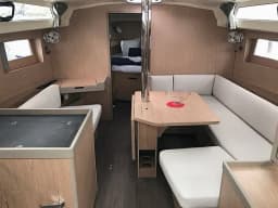 Oceanis 41.1 in Salerno / Marina d'Arechi thumbnail 2