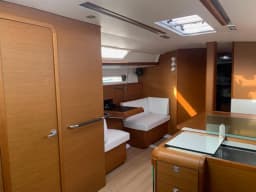 Sun Odyssey 449 in Salerno thumbnail 9