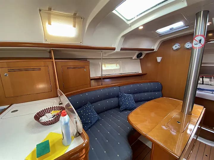 Oceanis 343 in Fethiye / Ece Marina - Photo 4