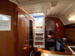 Oceanis 343 in Fethiye / Ece Marina thumbnail 9