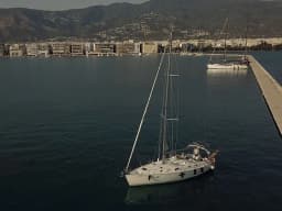 Oceanis 411 in Volos / Port of Volos thumbnail 7