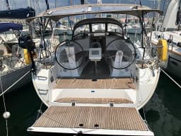 Bavaria Cruiser 41 in Lavrion / Olympic Marina thumbnail 7