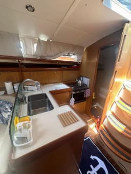 Sun Odyssey 39i in Göcek / D-Marin Göcek Marina thumbnail 58