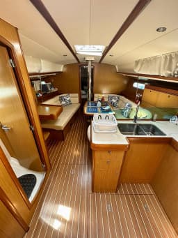 Sun Odyssey 39i in Göcek / D-Marin Göcek Marina thumbnail 64