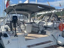 Oceanis 46.1 in Sardinia / Cannigione thumbnail 6