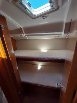 Oceanis 43 in Athens / Marina Delta Kallithea thumbnail 5