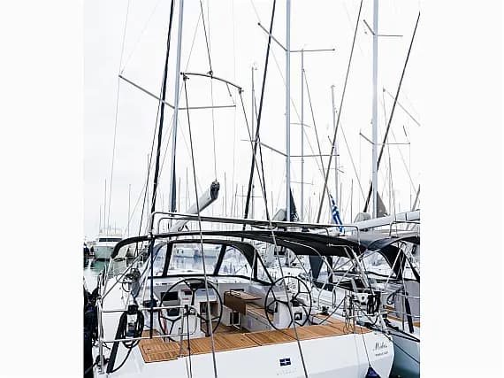 Bavaria C45 in Mykonos / Tourlos Marina - Photo 1