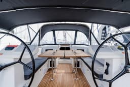 Bavaria C45 in Mykonos / Tourlos Marina thumbnail 13
