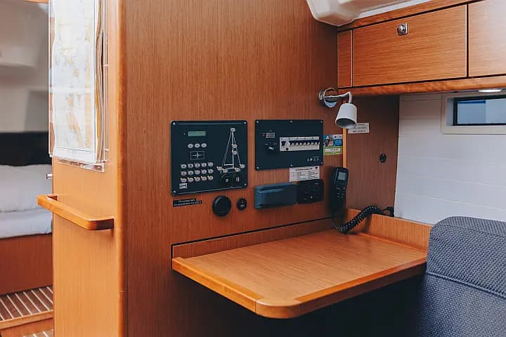 Bavaria Cruiser 37 in Krk / Punat / Marina Punat - Photo 5