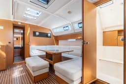 Bavaria 41 Cruiser in Rhodes New Marina thumbnail 10