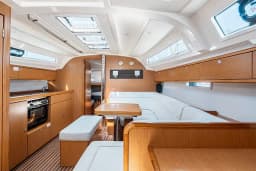 Bavaria 41 Cruiser in Rhodes New Marina thumbnail 4