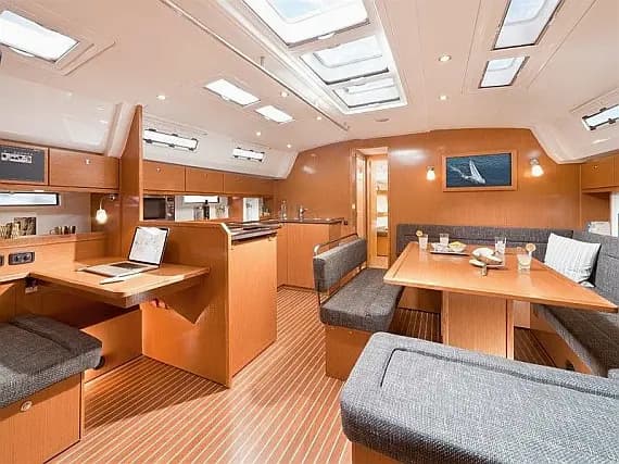 Bavaria Cruiser 50 in Seget Donji / Marina Baotić - Photo 3