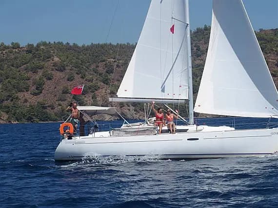 Oceanis 37 in Fethiye / Ece Marina - Photo 1