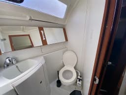 Oceanis 37 in Fethiye / Ece Marina thumbnail 5
