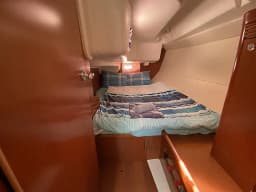 Oceanis 37 in Fethiye / Ece Marina thumbnail 6