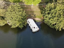 Eau Claire 930 in Grez-Neuville thumbnail 6