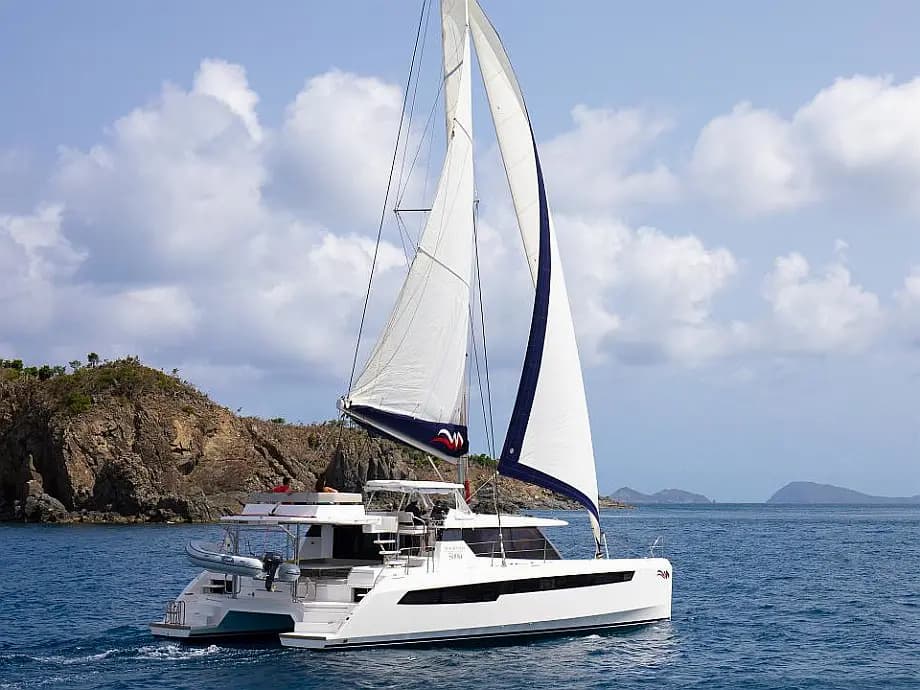 Leopard 50 in Piraeus / Marina Zeas - image 1