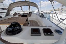 Bavaria 45 in Šibenik / D-Marin Marina Mandalina thumbnail 23
