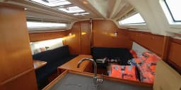 Bavaria Cruiser 37 in Sukošan / D-Marin Dalmacija Marina thumbnail 8