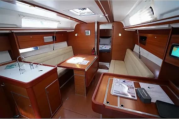 Dufour 335 Grand Large in Marmaris / Albatros Marina - Photo 3