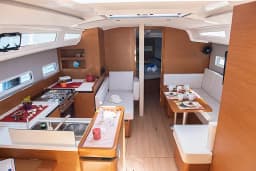 Sun Odyssey 410 in Corfu / Gouvia / D-Marin Marina Gouvia thumbnail 21