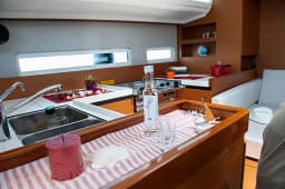 Sun Odyssey 410 in Corfu / Gouvia / D-Marin Marina Gouvia thumbnail 29