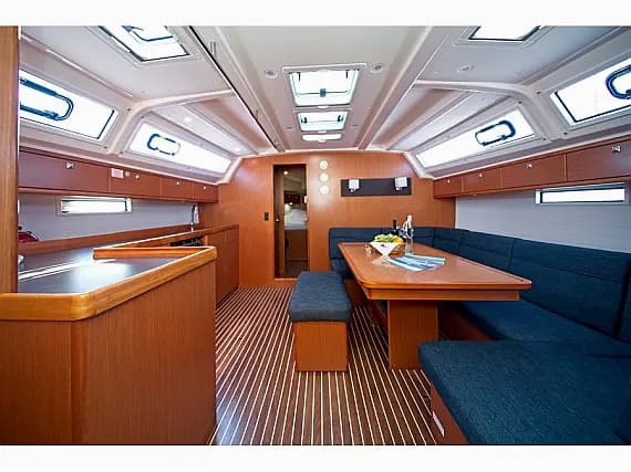 Bavaria 46 Cruiser in Murter / Marina Hramina - Photo 3