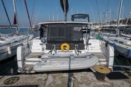 Lagoon 40 in Lefkada / D-Marin Marina Lefkas thumbnail 29
