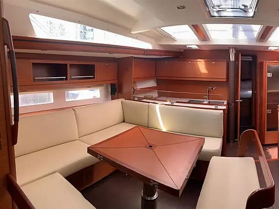 Dufour 56 Exclusive in Sicily / Marsala Marina - Photo 3