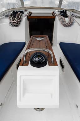 Bavaria Cruiser 41 in Athens / Alimos Marina thumbnail 15