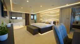 Motoryacht in Split / ACI Marina Split thumbnail 28