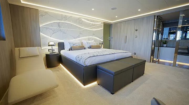 Motoryacht in Split / ACI Marina Split - Photo 4