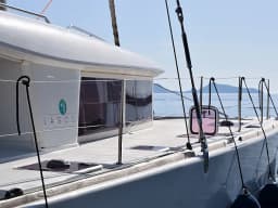 Lagoon 400 in Nea Peramos - Attica / Nea Peramos thumbnail 9