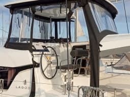 Lagoon 42 in Sicily / Palermo / Marina Villa Igiea thumbnail 10