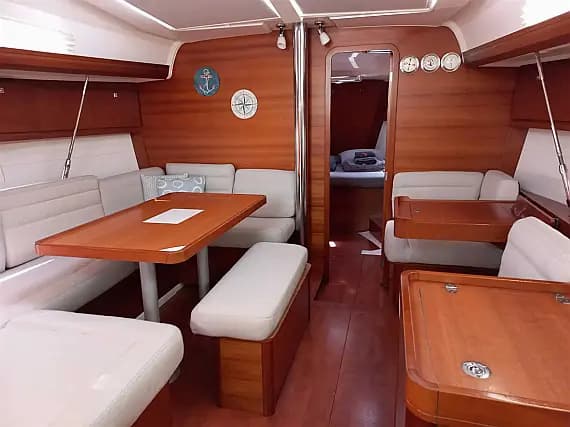 Dufour 410 Grand Large in Marmaris / Netsel Marmaris Marina - Photo 3