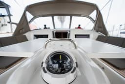 Sun Odyssey 410 in Lavrion Main Port thumbnail 8
