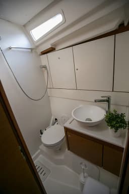 Jeanneau 54 in Paros / Piso Livadi Port thumbnail 27