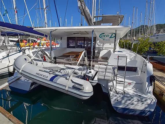 Lucia 40 in Marmaris Yacht Marina - image 1