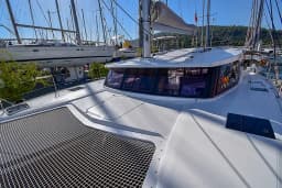 Lucia 40 in Marmaris Yacht Marina thumbnail 15