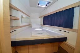 Lucia 40 in Marmaris Yacht Marina thumbnail 24