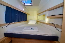 Lucia 40 in Marmaris Yacht Marina thumbnail 38