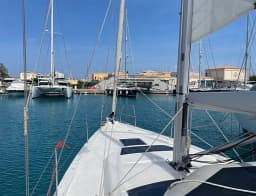Dufour 390 in Lefkada / D-Marin Marina Lefkas thumbnail 9