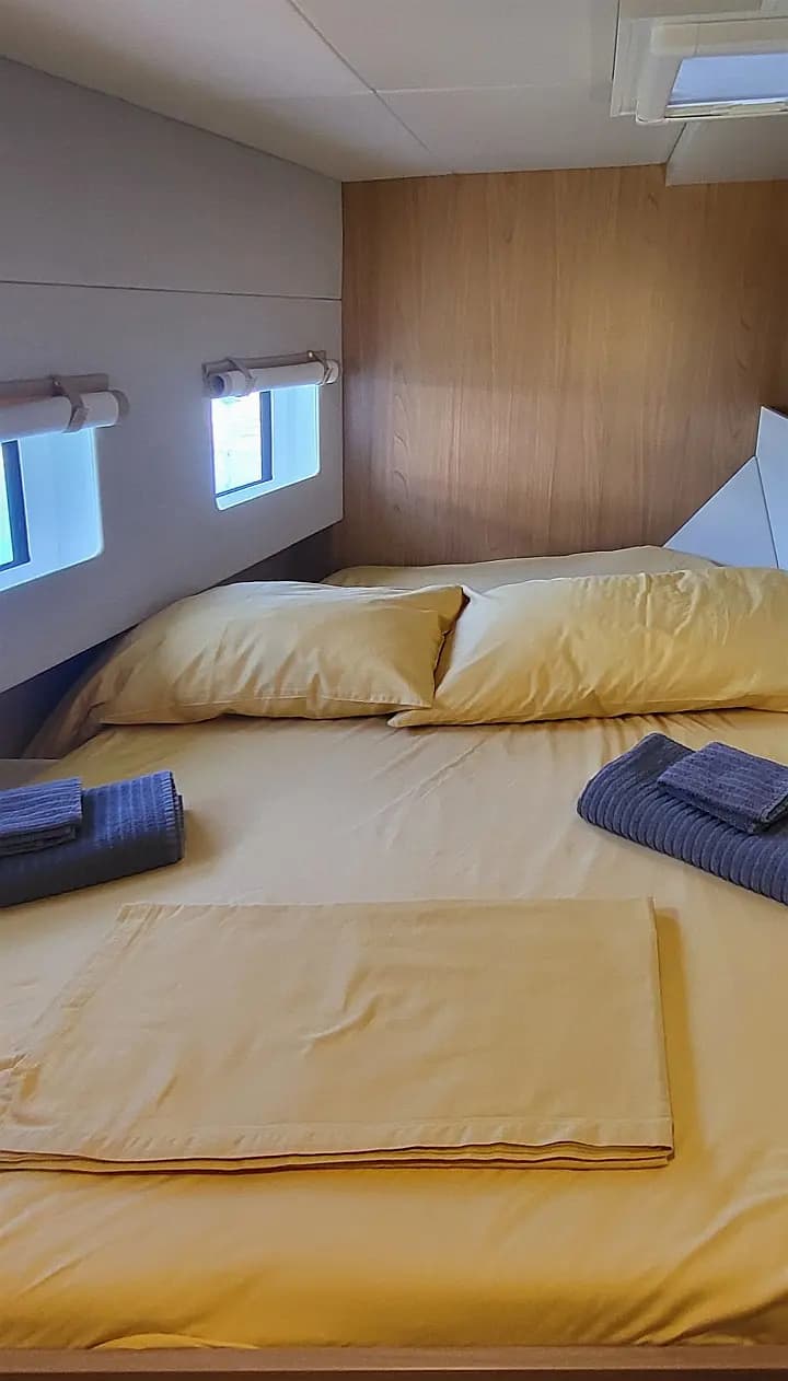 Bali Catsmart in Sardinia / Golfo Aranci / Mare Fun Charter & Marina - Photo 5
