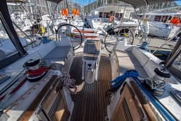 Oceanis 40 in Marmaris Yacht Marina thumbnail 21