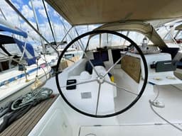 Dufour 410 Grand Large in Athens / Alimos Marina thumbnail 9