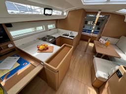 Sun Odyssey 440 in Sukošan / D-Marin Dalmacija Marina thumbnail 11