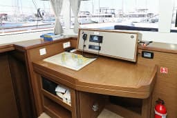 Lagoon 450 in Sukošan / D-Marin Dalmacija Marina thumbnail 22
