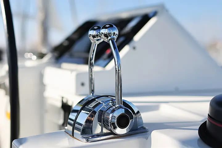 Lagoon 450 in Sukošan / D-Marin Dalmacija Marina - Photo 5